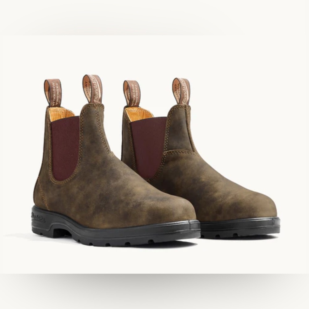 Blundstone #585 Boots in Rustic Brown (Size 8.5 US Women’s)